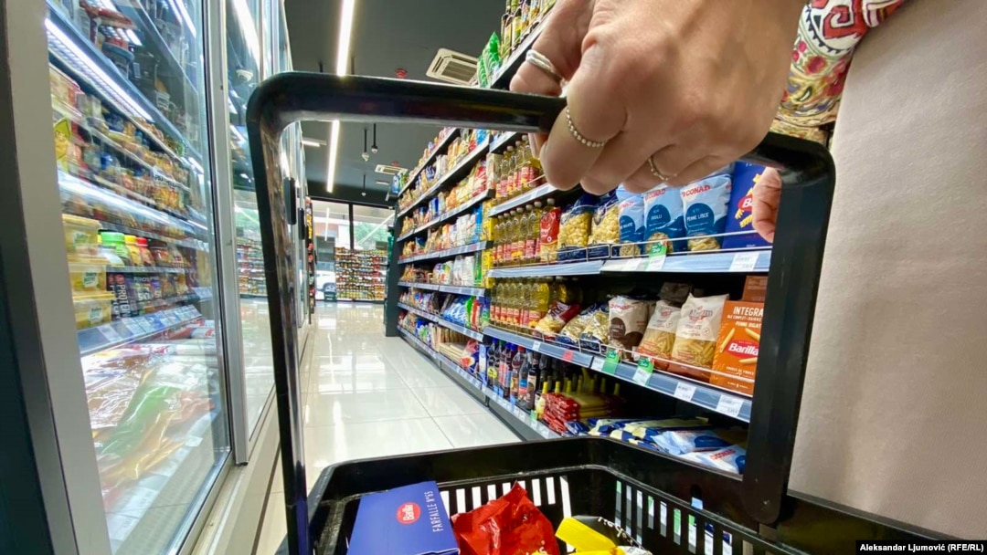 Detalj iz jednog supermarketa u Crnoj Gori 