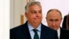 Прем'єр-міністр Угорщини Віктор Орбан та президент Росії Володимир Путін прибувають на пресконференцію після переговорів у Кремлі, 5 липня 2024 року