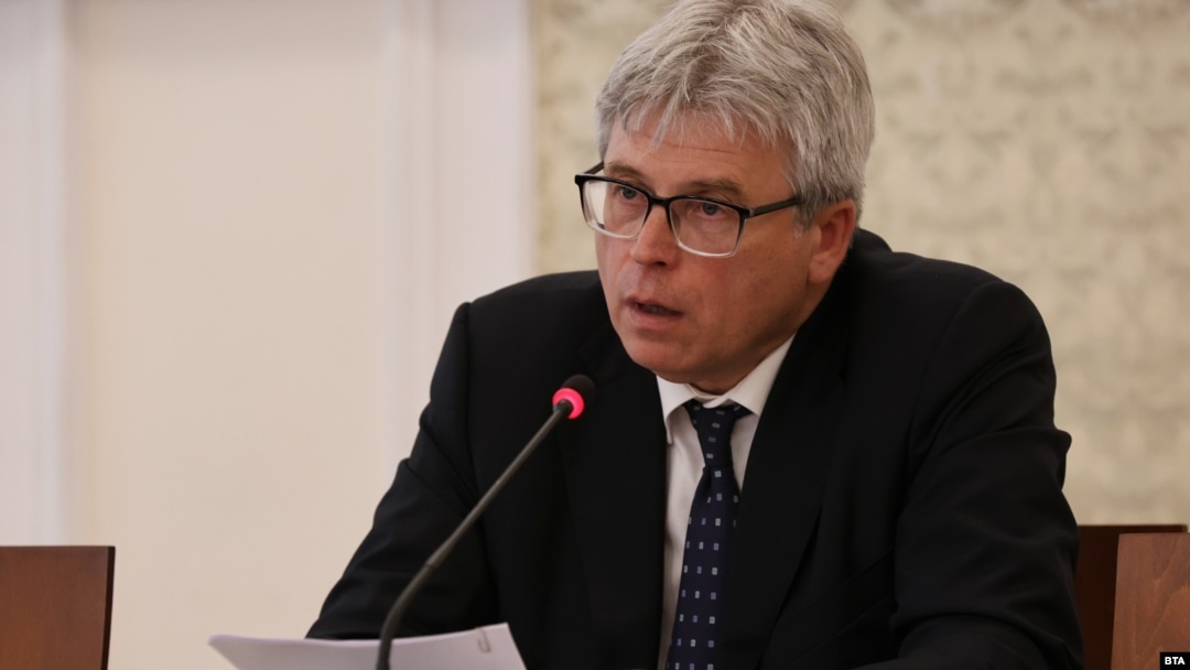 Управителят на НЗОК Станимир Михайлов, който беше избран през юли, в петък подаде оставка.