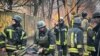 Спочатку було відомо про чотирьох поранених співробітників ДСНС, їх госпіталізували. Фото архівне 