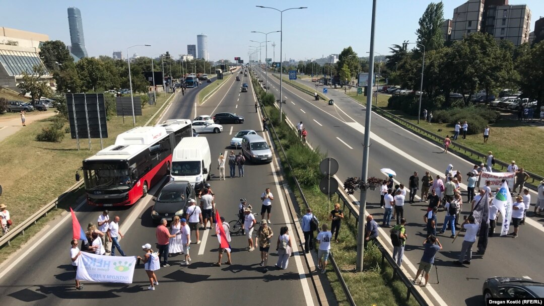 Ekološki aktivisti su blokirali Gazelu u subotu, 26. avgusta u Beogradu