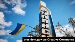 Входът на град Купянск, освободен от украинските въоръжени сили от атаката на Русия срещу Украйна в Харковска област, 19 септември 2022 г.