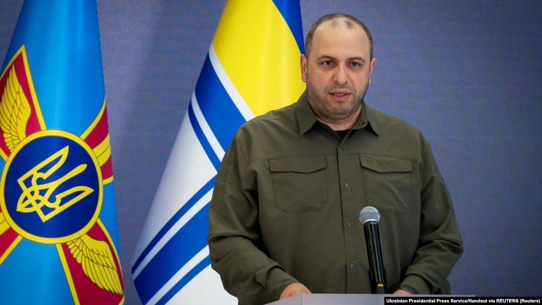 Міністр оборони України Рустем Умєров днями провів зустріч із генералом Мікаелем Бюденом, головнокомандувачем Збройних сил Швеції