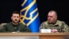 Володимир Зеленський (ліворуч) подякував Василю Малюку за організацію удару