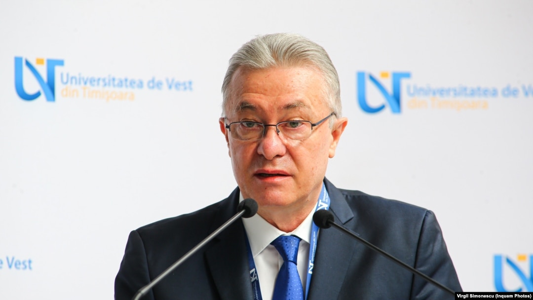 Cristian Diaconescu este coordonatorul Cancelariei Prezidențiale și consilier pe probleme de apărare și siguranță națională al președintelui interimar Ilie Bolojan. Diaconescu a fost de două ori ministru de Externe al României.