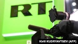 Restrikvitne mere protiv ovih, ukupno, pet medija pod ruskom kontrolom će stupiti na snagu 1. oktobra 2023. godine.