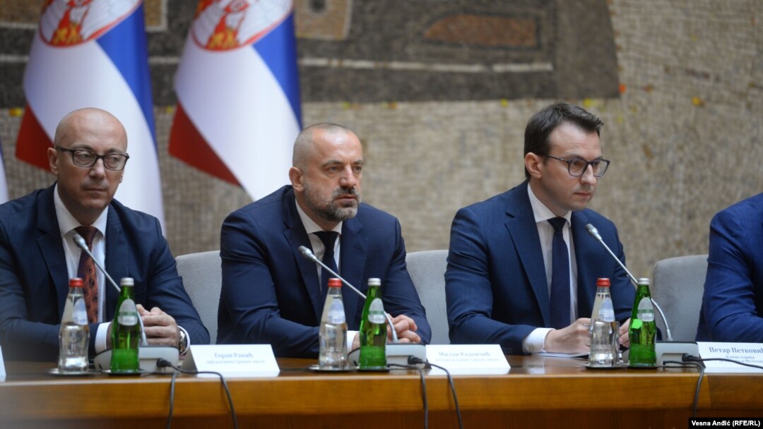 Potpredsednik Srpske liste Milan Radoičić (u sredini) na sastanku u Beogradu sa predsednikom Srbije Aleksandrom Vučićem, 21.08.2022.