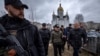 Прокурор Міжнародного кримінального суду Карім Хан у деокупованій Бучі на Київщині, квітень 2022 року 