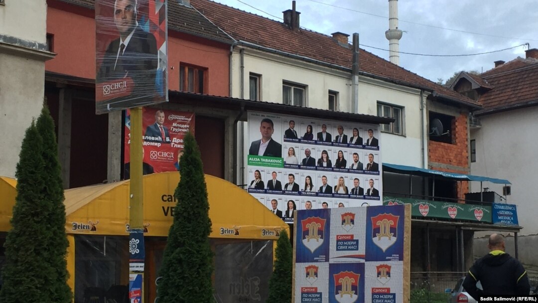 'Oni koji trebaju da dođu i da glasaju njima treba navigacija da bi došli u Srebrenicu', kaže Srebreničanka Jasmina (fotografija iz Srebrenice, decembar 2020)
