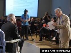 Ruski ambasador Aleksandar Konuzin na beogradskom Forumu o bezbednosti, septembar 2011.