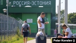 Пересічні росіяни досі можуть користуватися перевагами спрощеного візового режиму ЄС