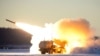 Дальнобійна американська високоточна артилерійська ракетна система M142 High Mobility Artillery Rocket Systems (HIMARS) 