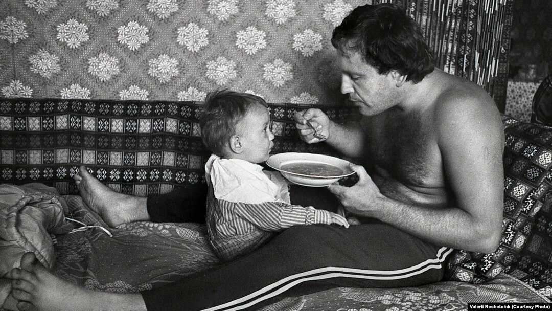 Фотографії Валерія Решетняка документально та водночас художньо показують життя в СРСР без прикрас 