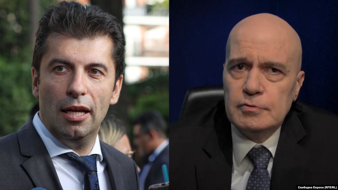 Slavi Trifonov (dreapta), președintele partidului „Există un astfel de popor” (ITN) a anunțat că iese din coaliția de guvernare făcută cu Kiril Petkov (stânga), copreședinte al partidului „Continuăm schimbarea” și premier al Bulgariei