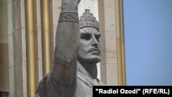 Tajikistan – Dushanbe, Mounment of Ismoili Somoni, 26 May 2014 