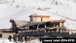 ساختمانی که توسط طالبان در روز دوشنبه در «وردک» مورد حمله قرار گرفت.
