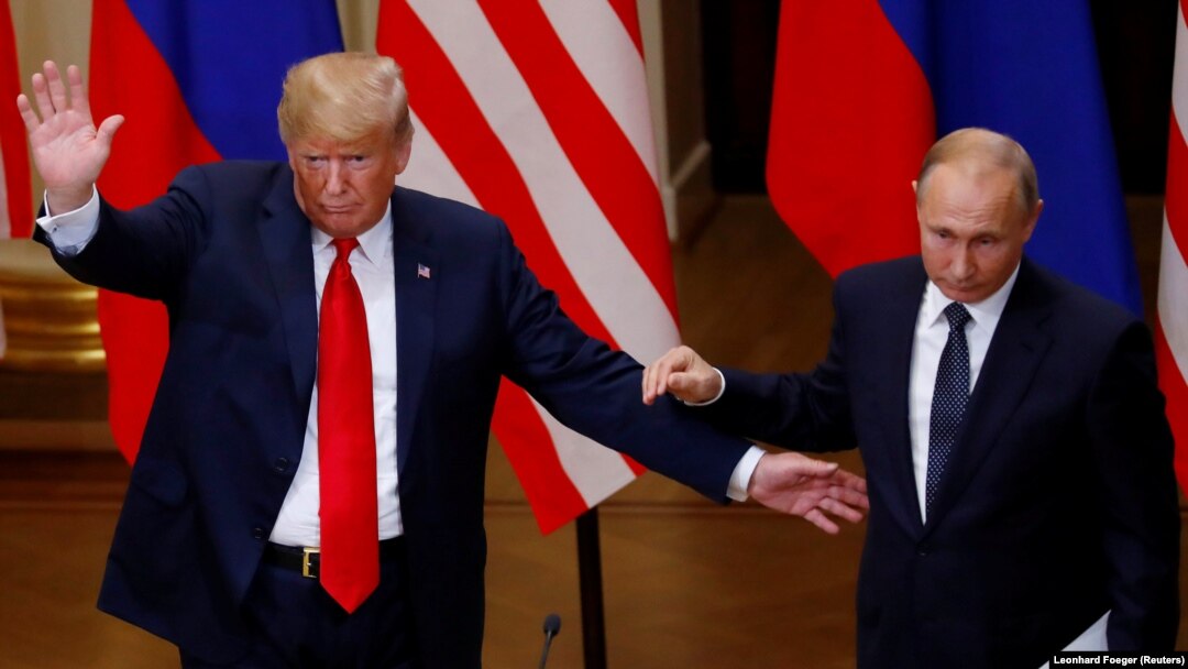 Президент США Дональд Трамп (л) і його російський колега Володимир Путін, Гельсінкі, Фінляндія, 16 липня 2018 року