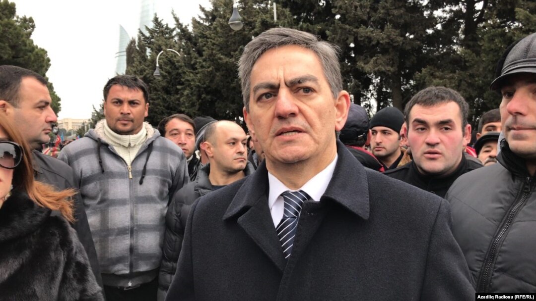Opposition leader Ali Karimli (file photo)