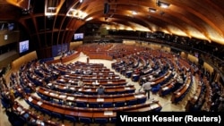 Европан Кхеташонан Парламентан ассамблейн кхеташонаш дIахьон чоь, Страсбург. Архивера сурт