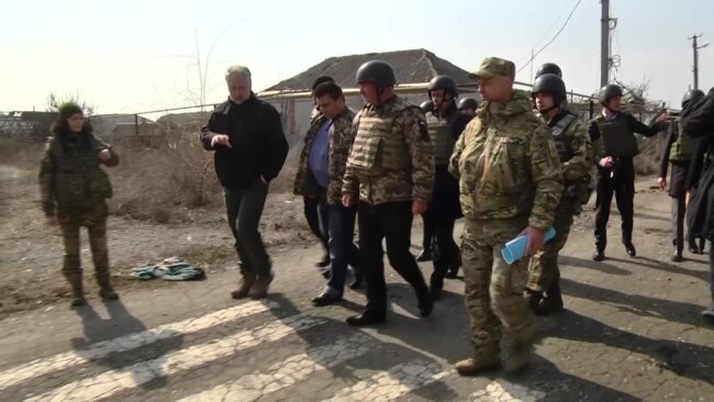 Глава МЗС Люксембургу відвідав зруйноване Широкине (відео)