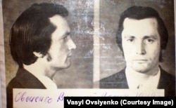 Фотографії Василя Овсієнка із сфабрикованої кримінальної справи. УРСР, 1973 рік