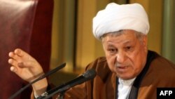این دومین بار است که هاشمی رفسنجانی به عنوان رئیس مجلس خبرگان انتخاب می‌شود.