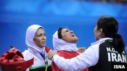 خديجه آزادپور، اولين زن تاريخ ورزش ايران است که موفق شد در بازی های آسيایی به مدال طلای رقابت های انفرادی در رشته ووشو دست يابد.
