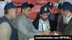 جلال اباد کې ماشومانو ته د پولیو واکسین ورکول کیږي