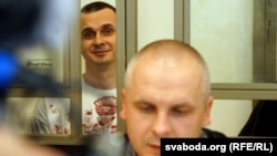 Дмитро Дінзе на судовому засіданні в справі Олега Сенцова, 19 серпня 2015 року
