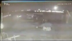 Нове відео підтверджує: український «Боїнг» збивали двома ракетами – відео