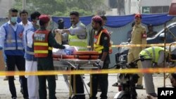سخنگوی دولت پنجاب گفت این انفجار یک وسیله نقلیه ارتش را هدف قرار داده است، که براثر آن چهار سرباز و دو غیرنظامی کشته شدند