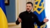 «Передусім довіра до мене 57%, за КМІСом, тому, якщо хтось хоче мене поміняти прямо зараз, то прямо зараз не вийде», – сказав Зеленський на пресконференції 19 лютого
