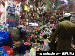 د کهلونو هغه پلورنځی چې شازیب ورسره جنجال کړی وو