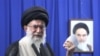 آیت‌الله خامنه‌ای به هنگام ایراد خطبه‌های نماز جمعه ۲۹ خرداد ۸۸