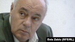 Žarko Puhovski