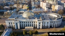 Рішення підтримали 325 народних депутатів