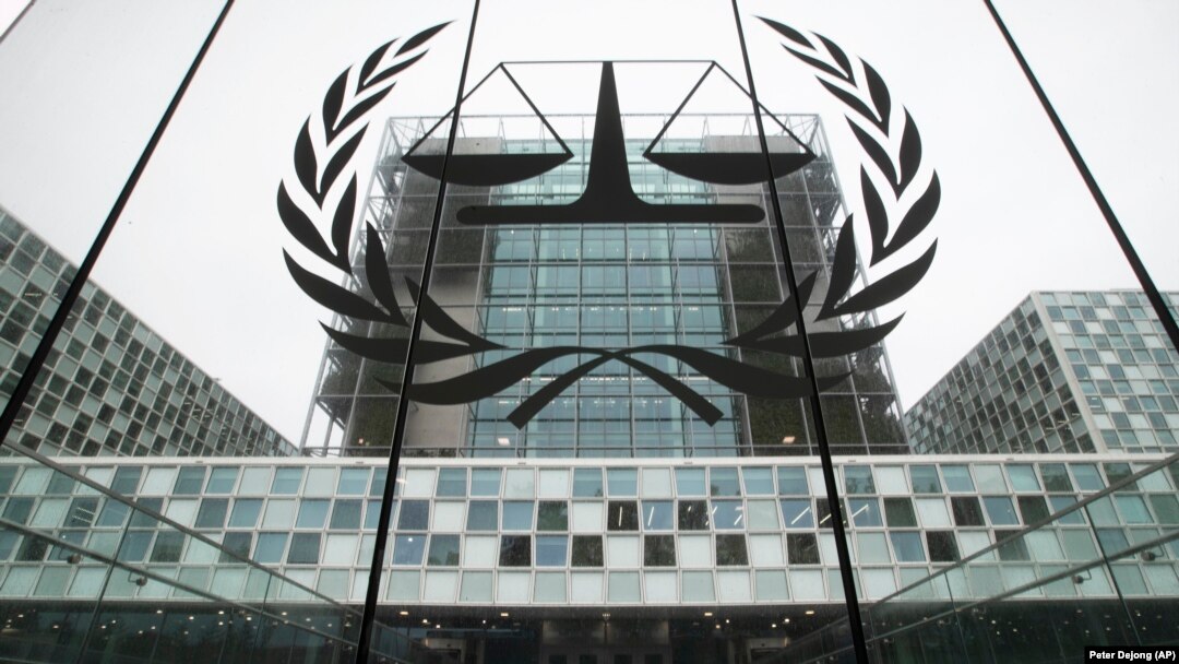 Суд у нідерландській Гаазі назвав крок Трампа «неприйнятною спробою втрутитися у верховенство права та судові процедури» 