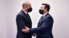 Bugarski predsednik Rumen Radev i premijer Severne Makedonije Zoran Zaev, prilikom susreta u Sofiji u junu 2021.
