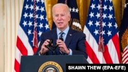 Preşedintele american Joe Biden va găzdui pe 9-10 decembrie un summit virtual pentru democraţie la care participă reprezentanții a 