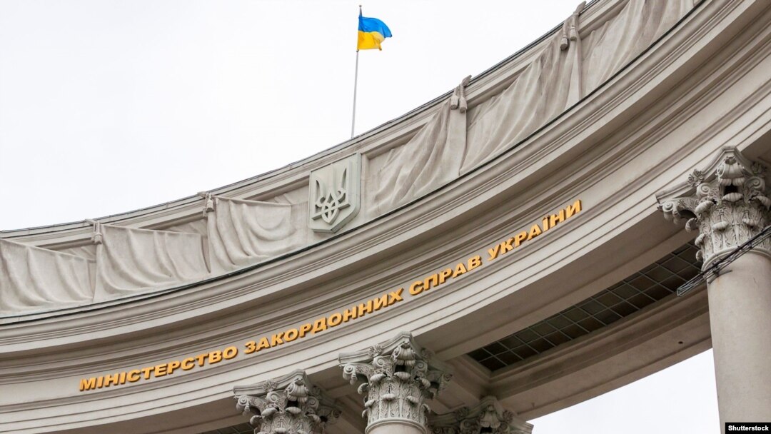 У МЗС наголошують, що запрошення України до НАТО зараз стане дієвою протидією російському шантажу 