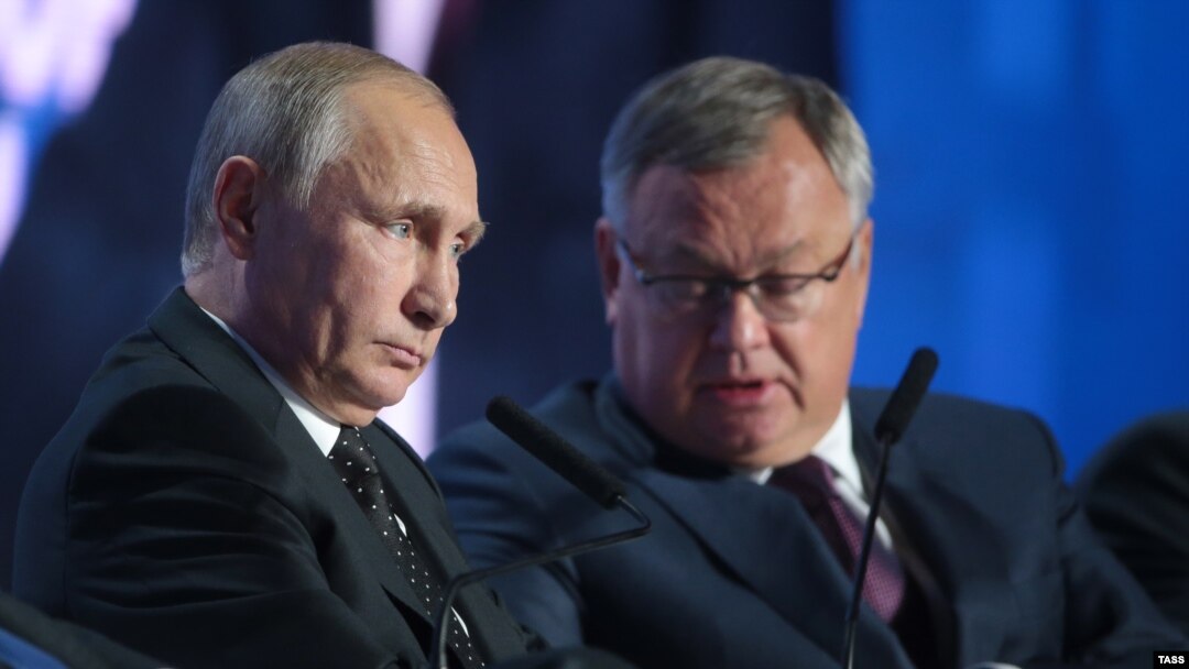 V.Putin və A.Kostin