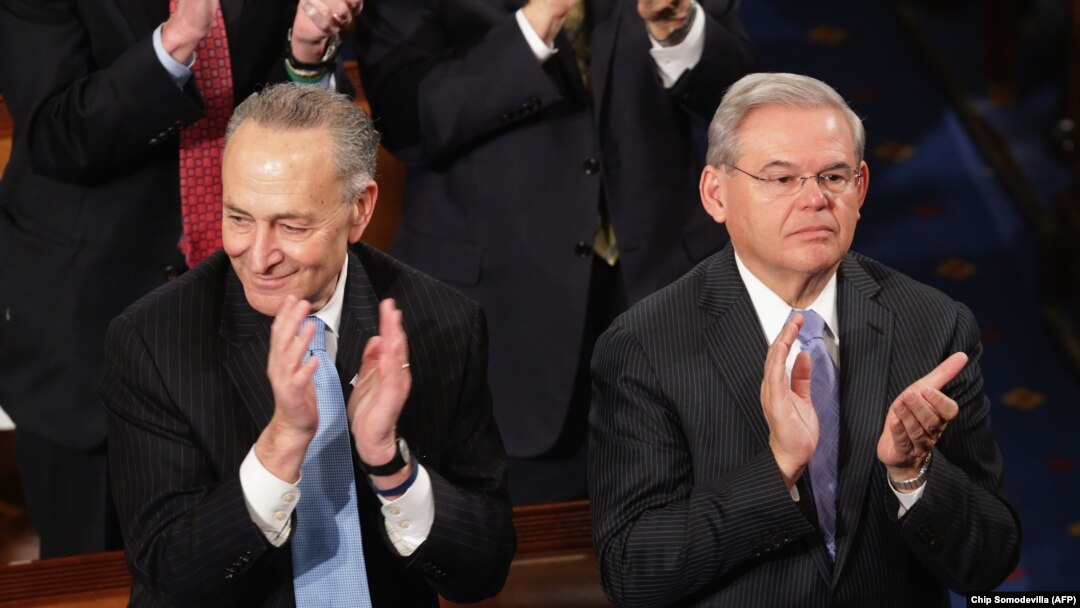 Demokrat senatorlar Charles Schumer və Robert Menendez İranla sazişin əleyhinə çıxırlar