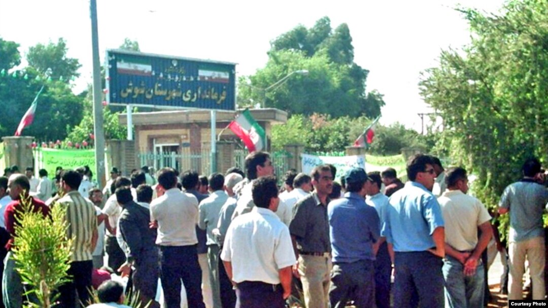 کارگران نیشکر هفت تپه تاکنون موفق نشده اند برای خود سندیکای کارگری تشکیل دهند.