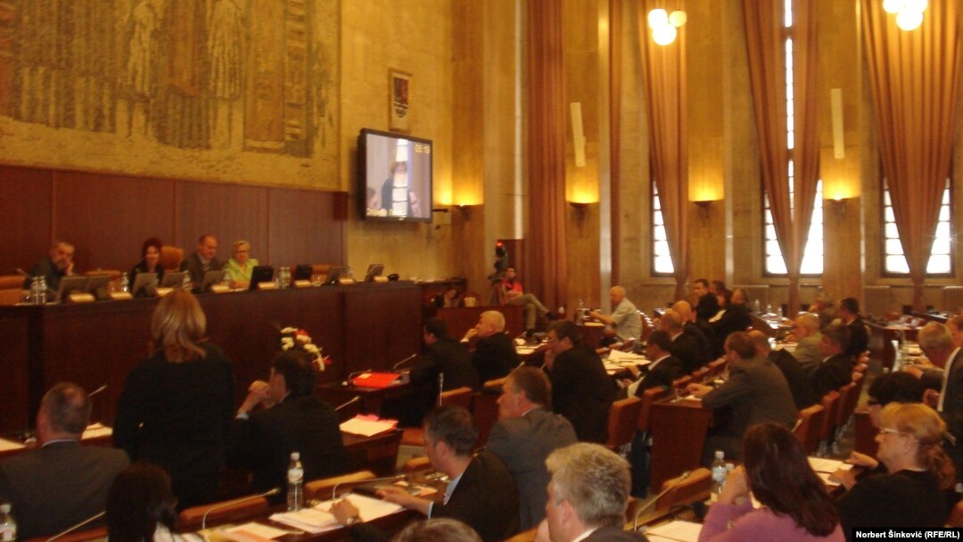 Predsednik Odbora za kulturu i informisanje u Skupštini Vojvodine kaže da u tom Odboru nisu znali ništa o dodeli nagrade „Zlatno pero“ Ljiljani Bulatović Medić (Foto: Parlament Vojvodine) 