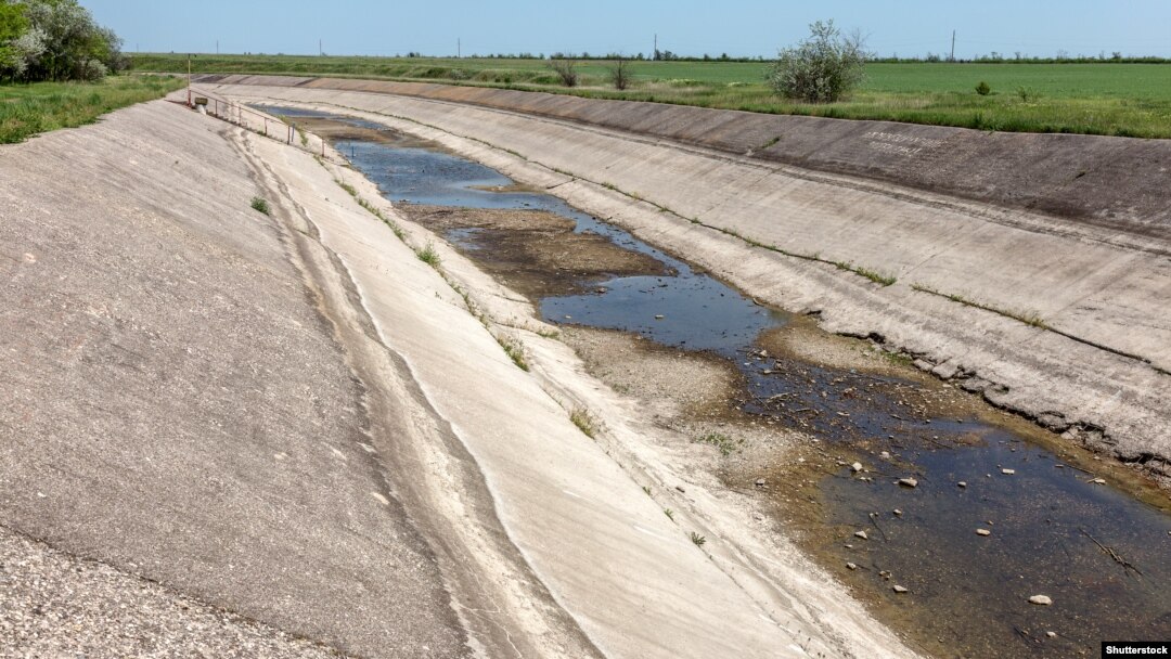 UKRAINE – Dry irrigation North Crimean Canal. 2015