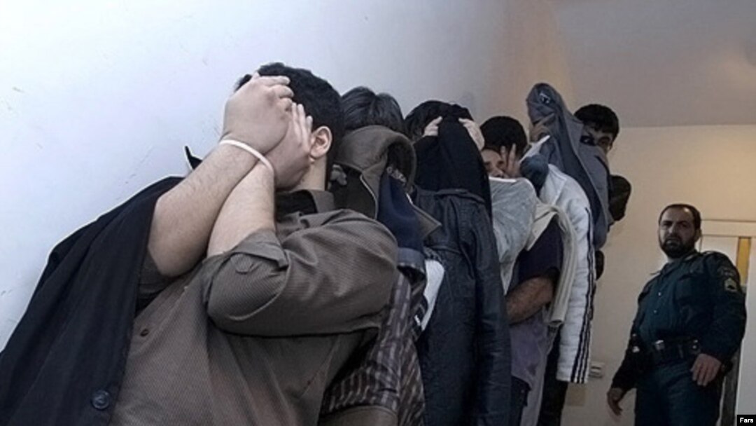 گروهی از دستگیرشدگان روز یکشنبه