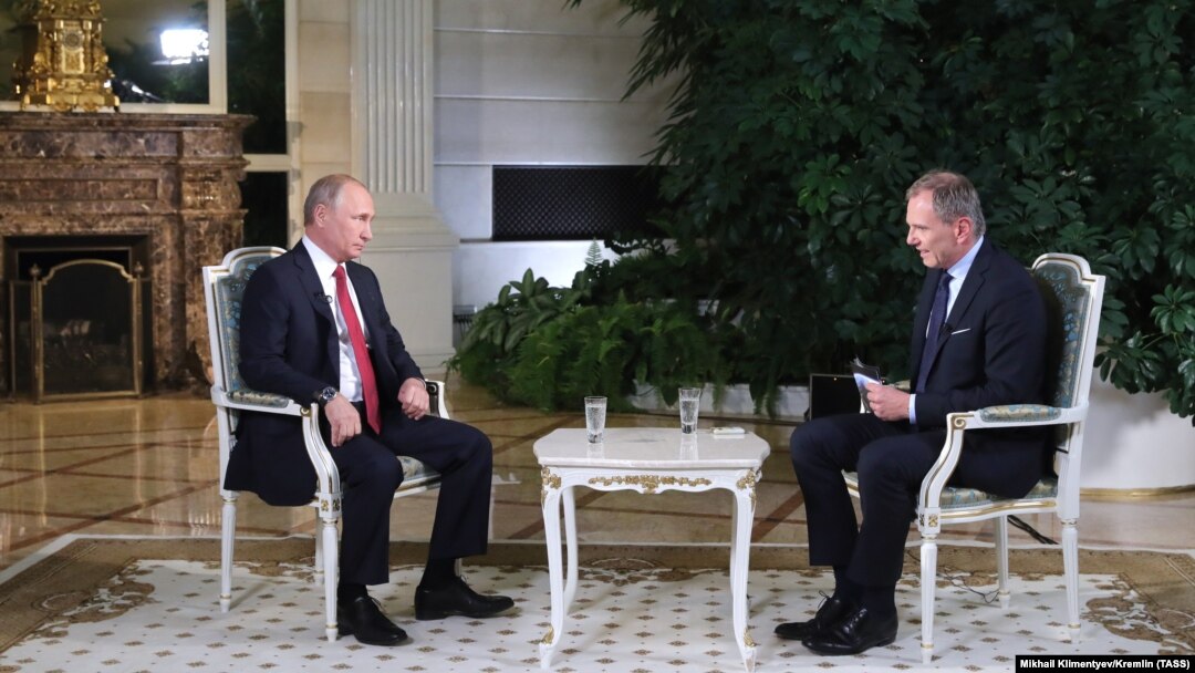 Президент Росії Володимир Путін дав інтерв’ю австрійському телеканалу ORF напередодні свого візиту до Відня
