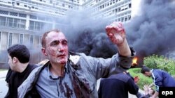 در حملات تروریستی روز چهارشنبه در الجزایر، دست کم ۳۳ کشته شدند.