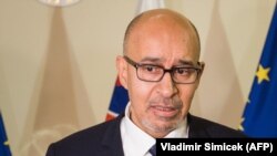 Дезір: закликаю слідчих поважати свободу медіа