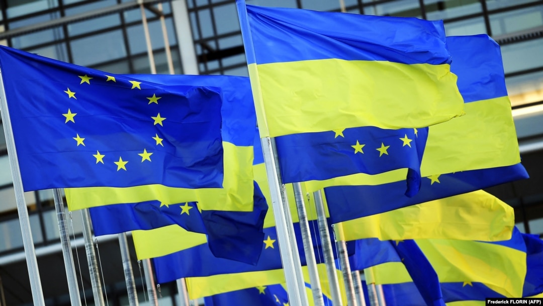 Зростання цін на енергоносії, викликане вторгненням РФ в Україну, поставило під загрозу економіку ЄС, і без того ослаблену пандемією коронавірусу